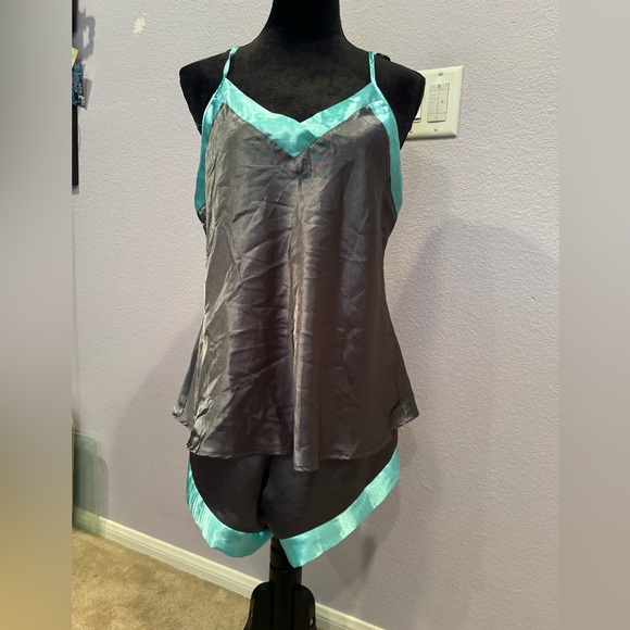 Grey Satin Pj set - Picture 1 of 2